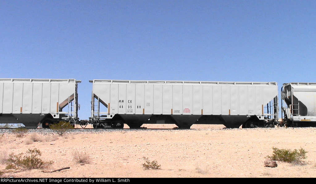 WB Manifest Frt at Erie NV -10